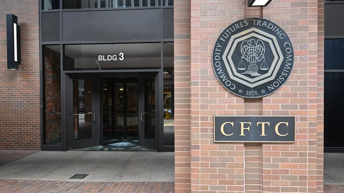 Entrée du siège de la CFTC à Washington, avec le sceau de l’agence