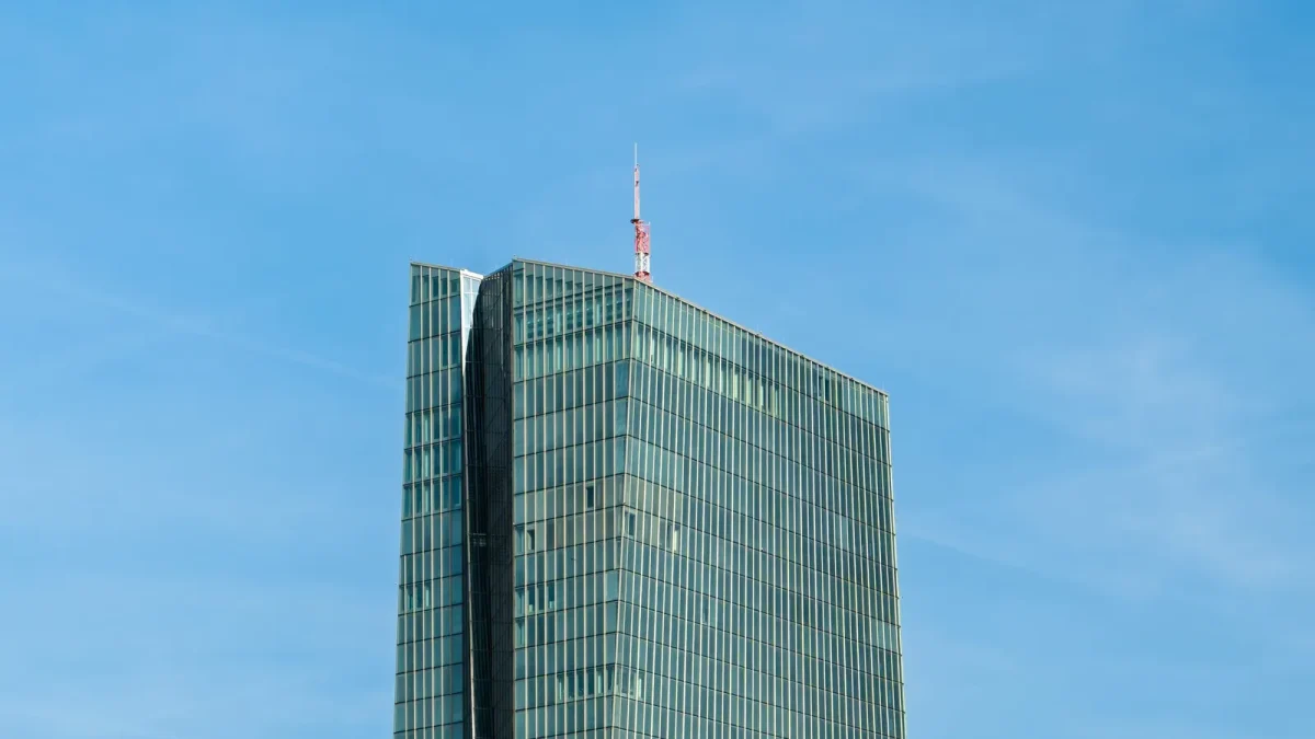 Tour de la Banque centrale européenne à Francfort, qui devra trancher sur le rachat de Saldo Bank par Payward